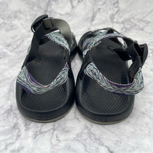 Chaco's Classic Adjustable Strap Sandals. Size W8. In excellent condition! - Picture 4 of 6